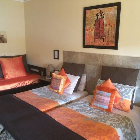 Auberge Guest Lodge Mbombela Kamer foto