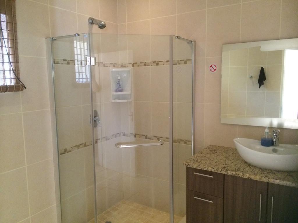 Auberge Guest Lodge Mbombela Kamer foto